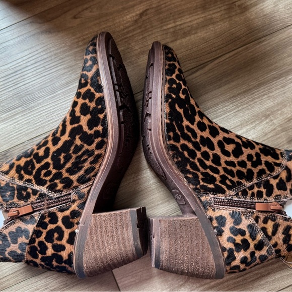 Roxy Cassidy leather ankle boot NEW Cheetah print Sz 6 - Picture 7 of 10